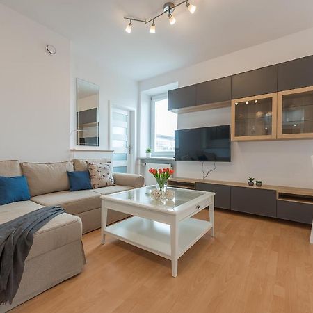 Szczesliwice Ochota P&O Serviced Apartments Warschau Buitenkant foto