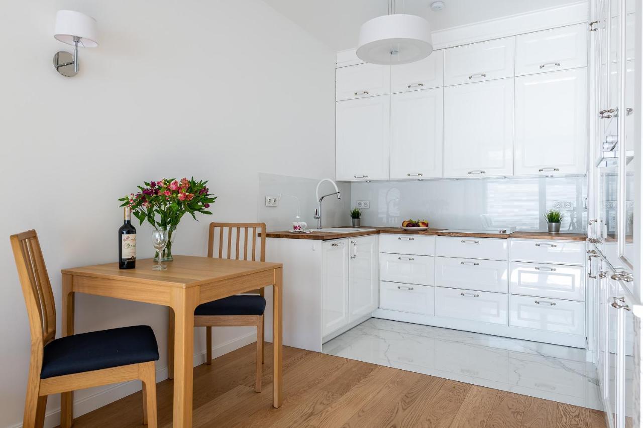Szczesliwice Ochota P&O Serviced Apartments Warschau Buitenkant foto