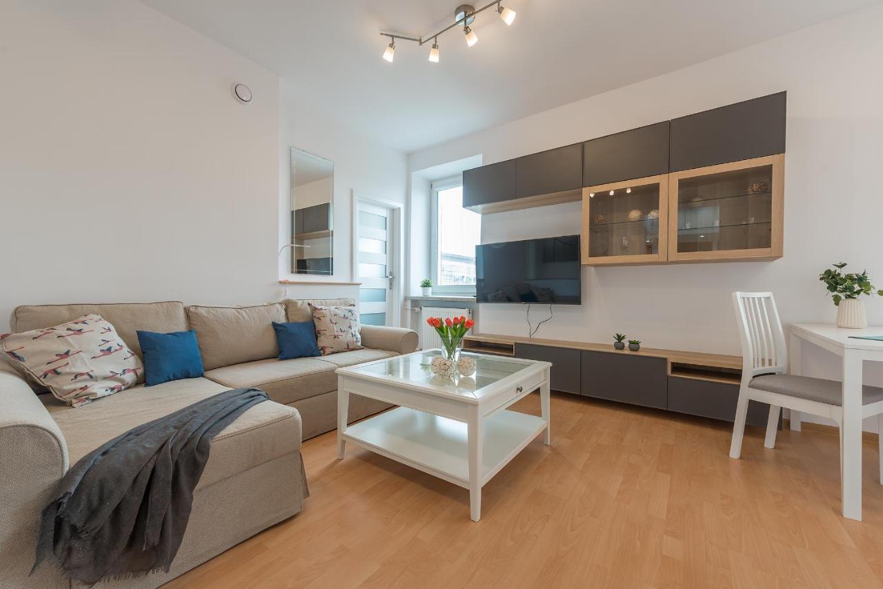 Szczesliwice Ochota P&O Serviced Apartments Warschau Buitenkant foto